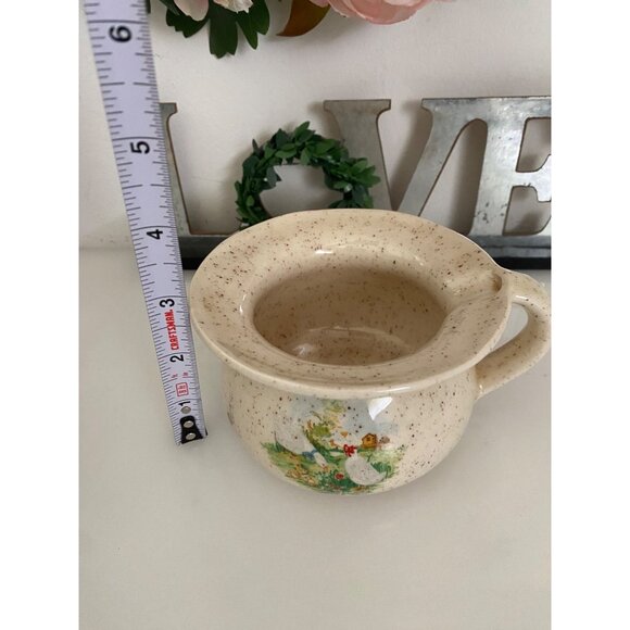 Vintage Stoneware Handled Child' s Camber‎ Pot with Geese Motif - Picture 9 of 16